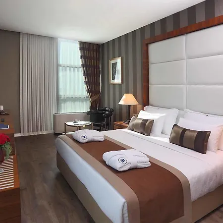 Crowne Plaza - West 5* Isztambul