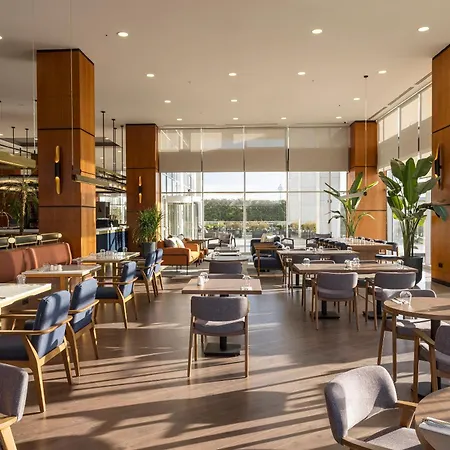 호텔 Crowne Plaza Istanbul West By Ihg 이스탄불