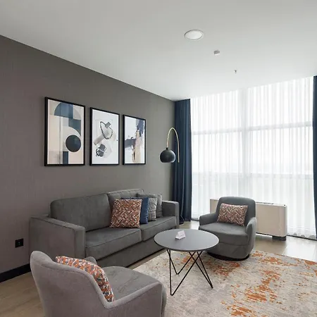 호텔 Crowne Plaza Istanbul West By Ihg 이스탄불