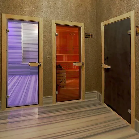 Crowne Plaza - West 5* Isztambul