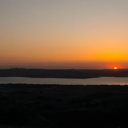 Crowne Plaza - West 5*