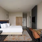 מלון Crowne Plaza Istanbul West By Ihg איסטמבול