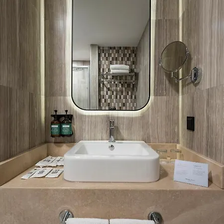 Crowne Plaza Istanbul West-Beylikduzu By Ihg 5*
