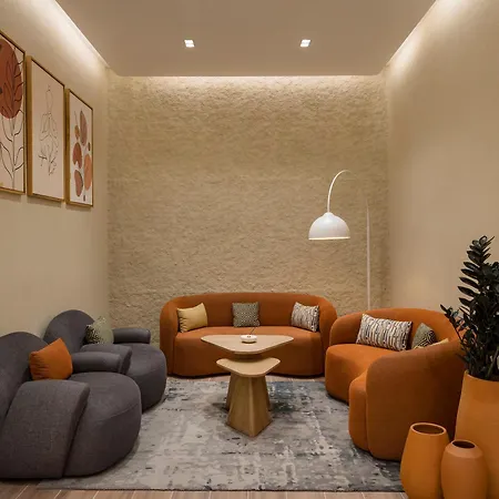 Hotel Crowne Plaza - West By Ihg