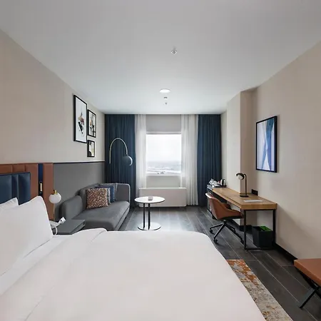 Crowne Plaza - West By Ihg Istanboel