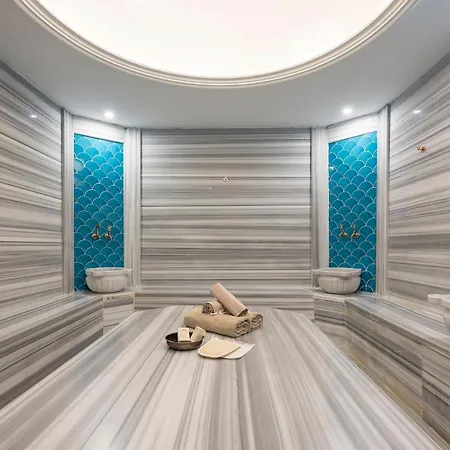 Crowne Plaza - West By Ihg Hotel Istanbul