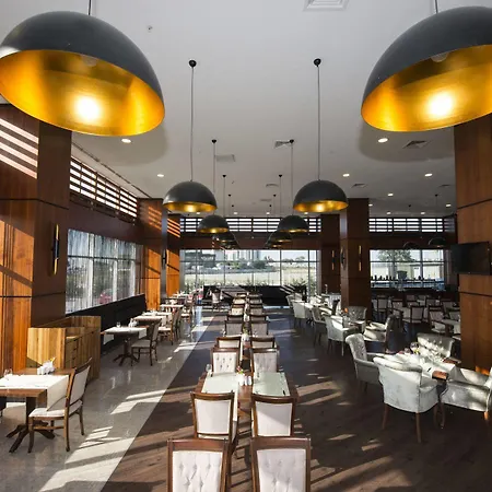 Hotel Crowne Plaza - West