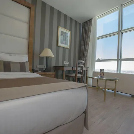 Crowne Plaza - West Stambuł