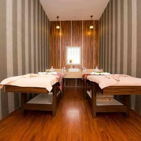 Hotel Crowne Plaza - West 5*