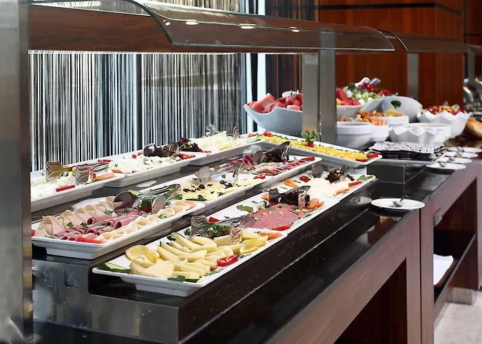 Crowne Plaza - West 5* Estambul