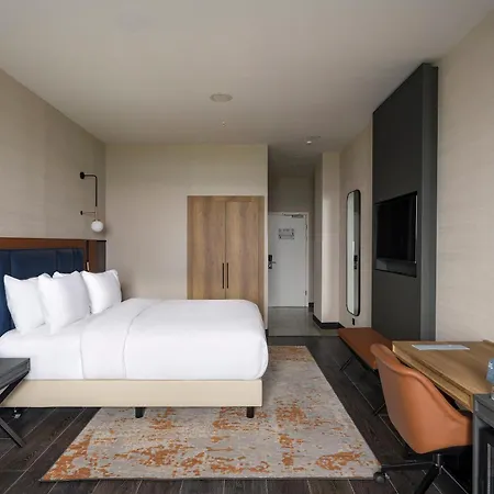 Hotel Crowne Plaza West By Ihg Estambul