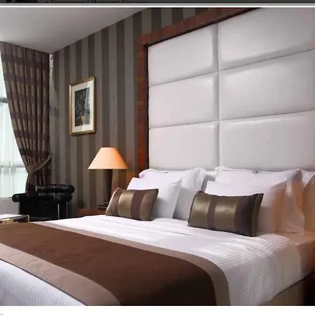 Hotel Crowne Plaza - West 5*